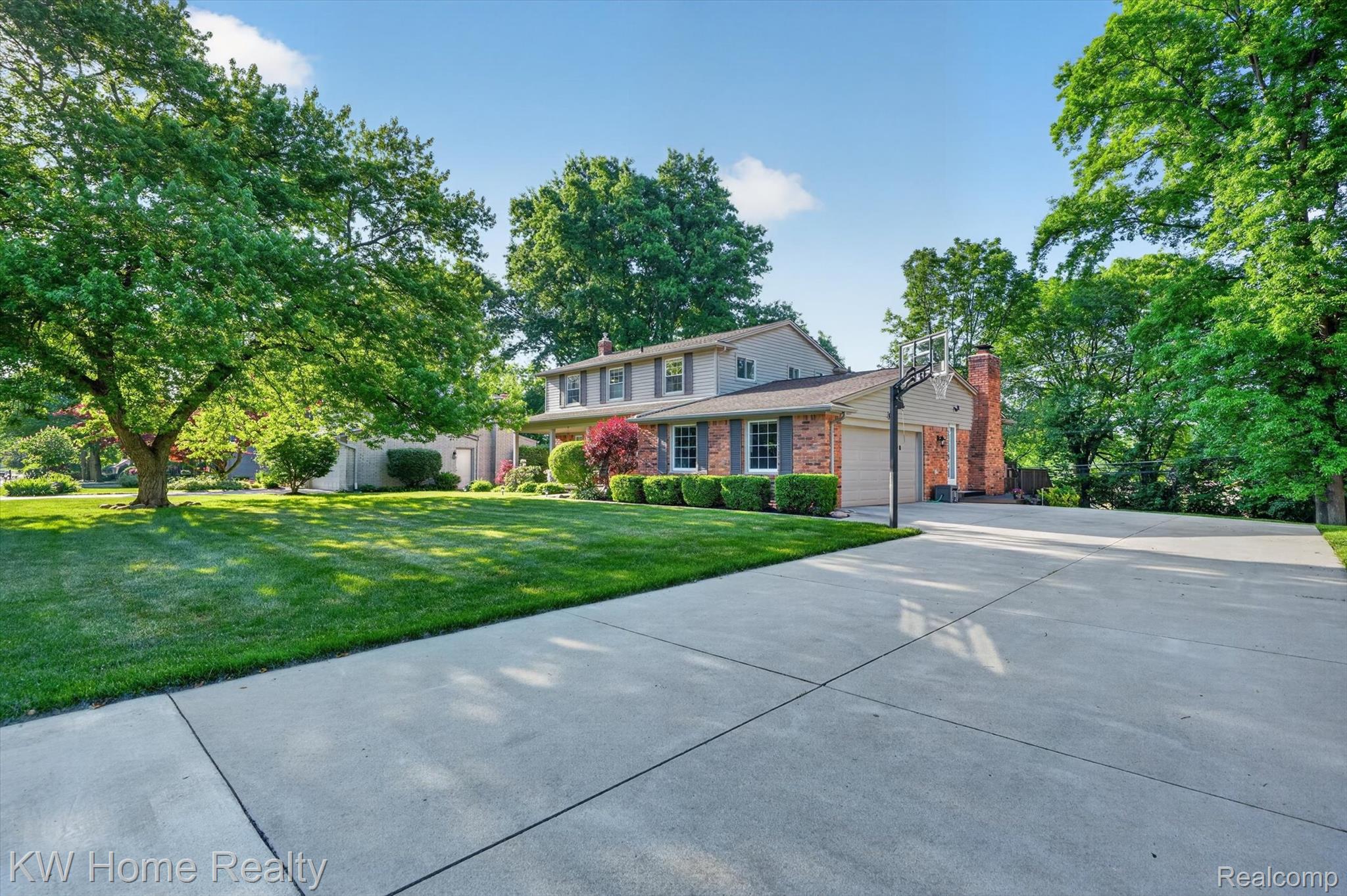 33717 Heritage Hills Drive