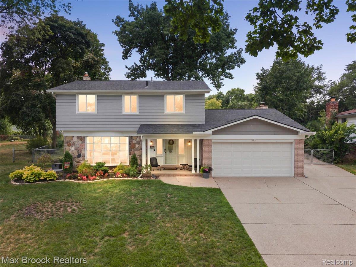 21333 Dartmouth Drive