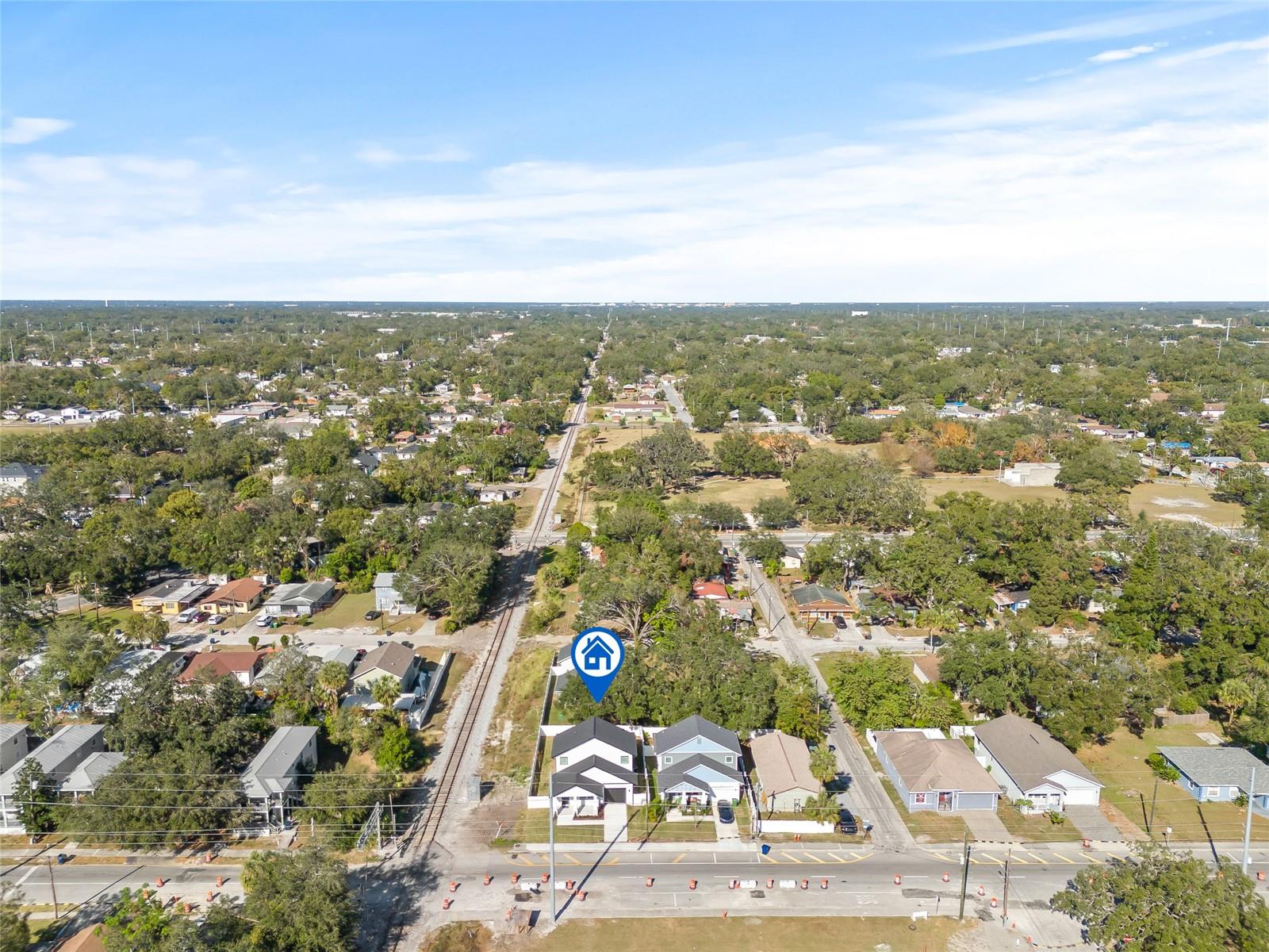 3006 E COLUMBUS DR