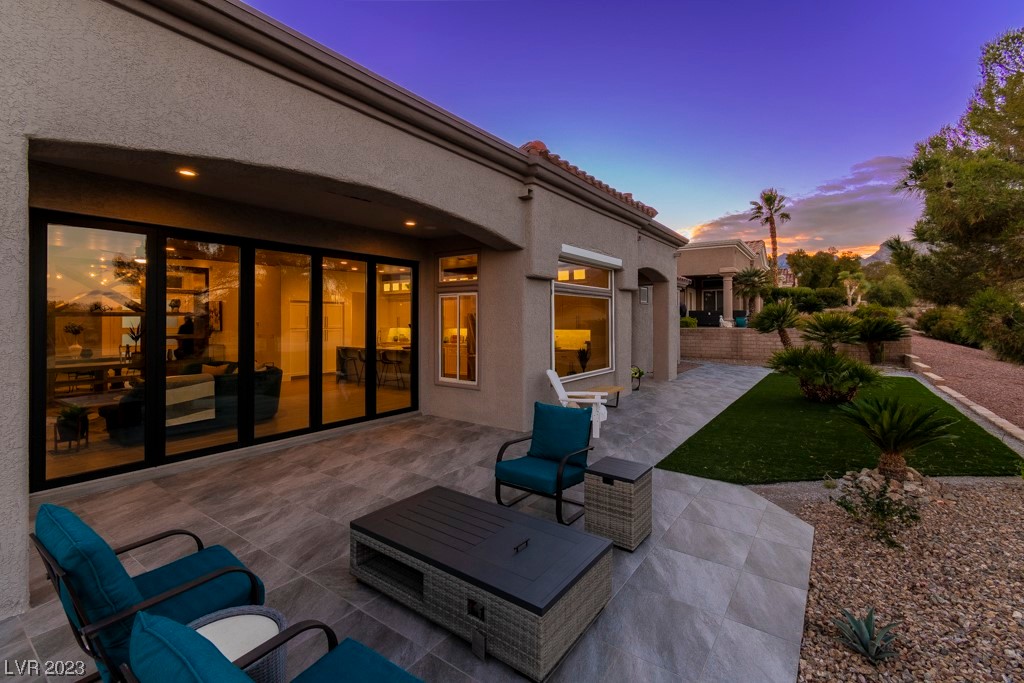 10200 Button Willow Drive