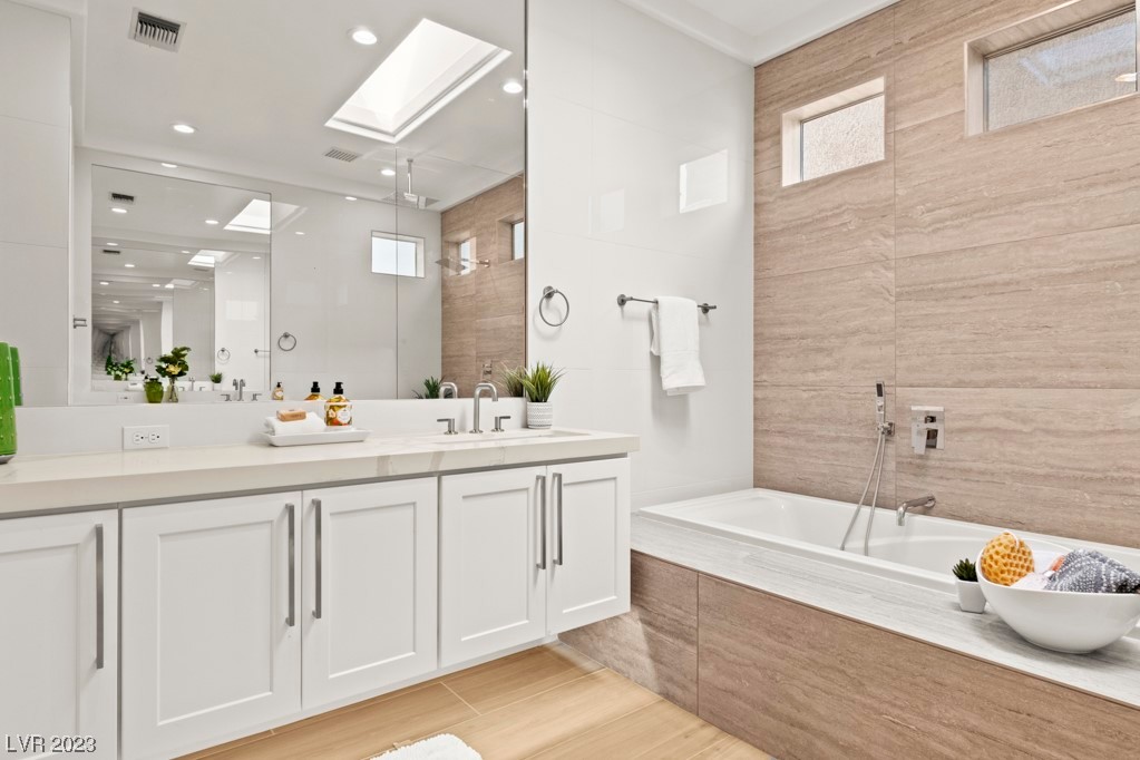 10200 Button Willow Drive