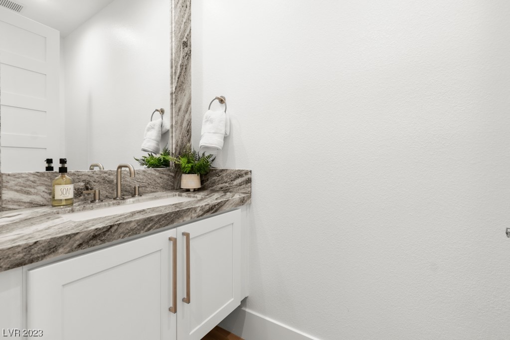 10200 Button Willow Drive