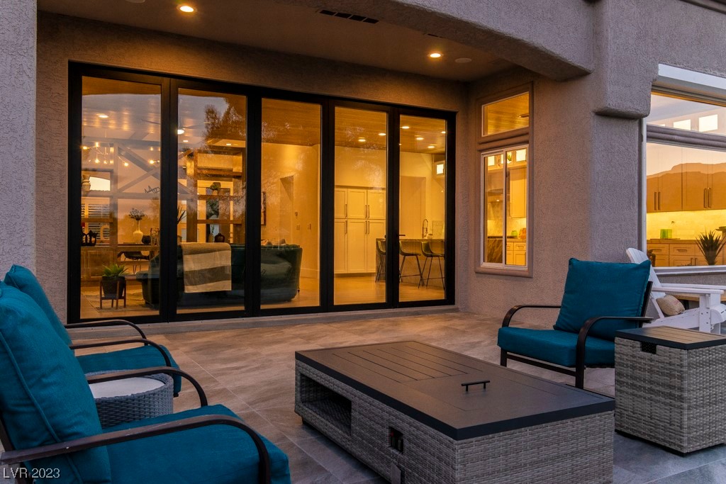 10200 Button Willow Drive