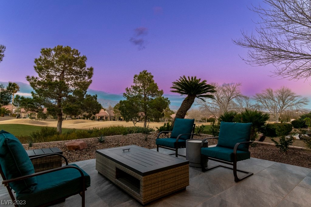 10200 Button Willow Drive