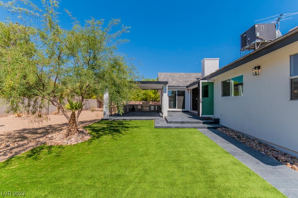 4730 West Robindale Road