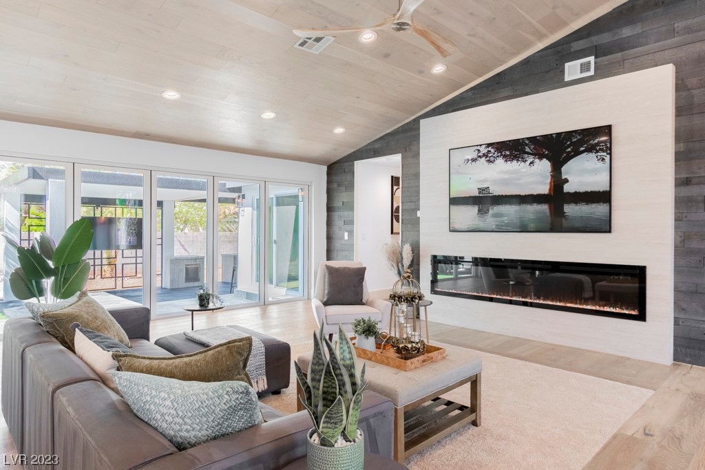 4730 West Robindale Road