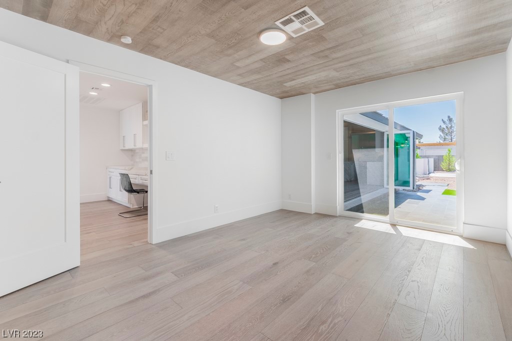 4730 West Robindale Road