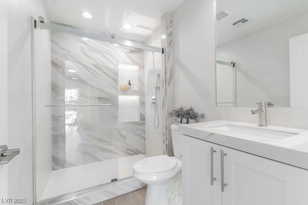 4730 West Robindale Road