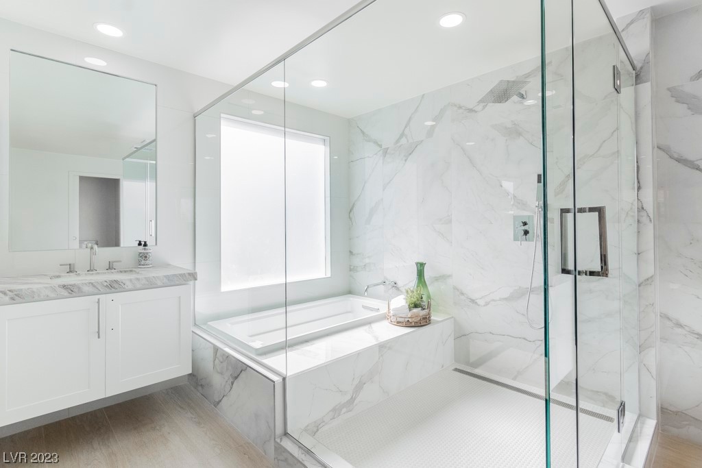 4730 West Robindale Road