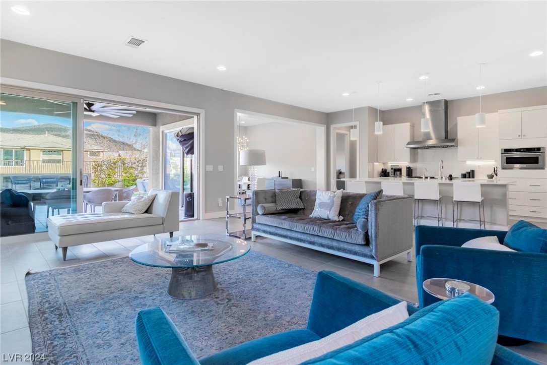 3060 Full Lotus Drive