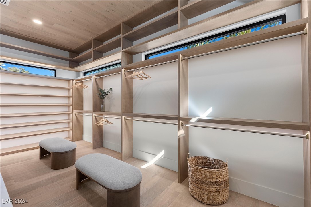 2401 Driftwood Drive