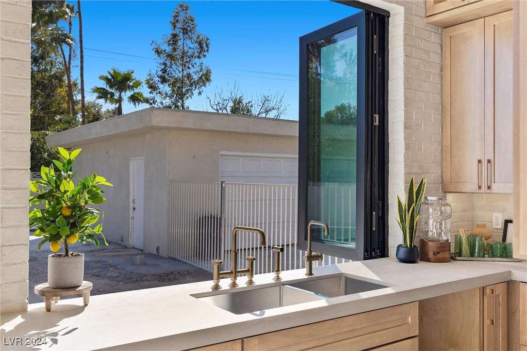 2401 Driftwood Drive