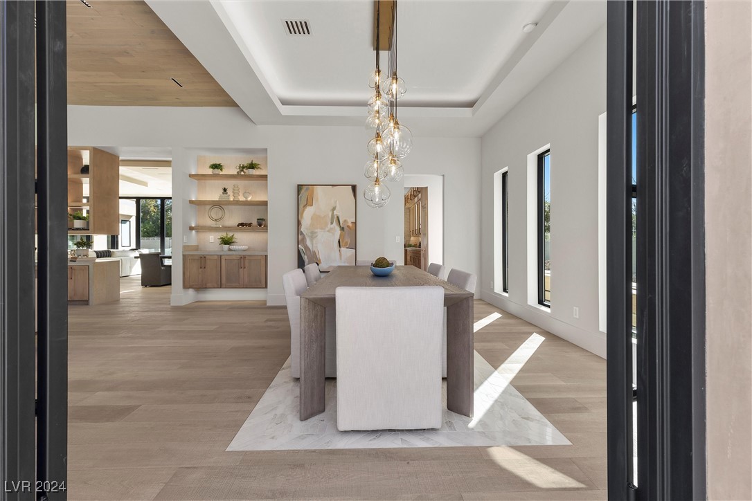 2401 Driftwood Drive