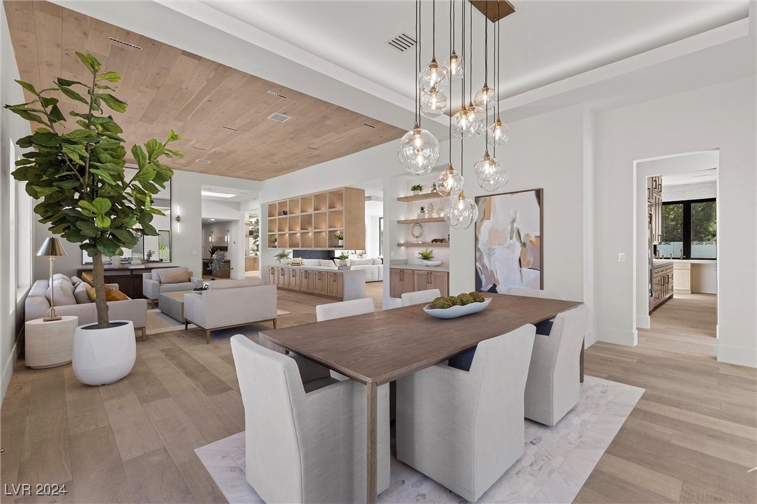 2401 Driftwood Drive