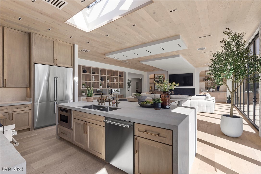 2401 Driftwood Drive