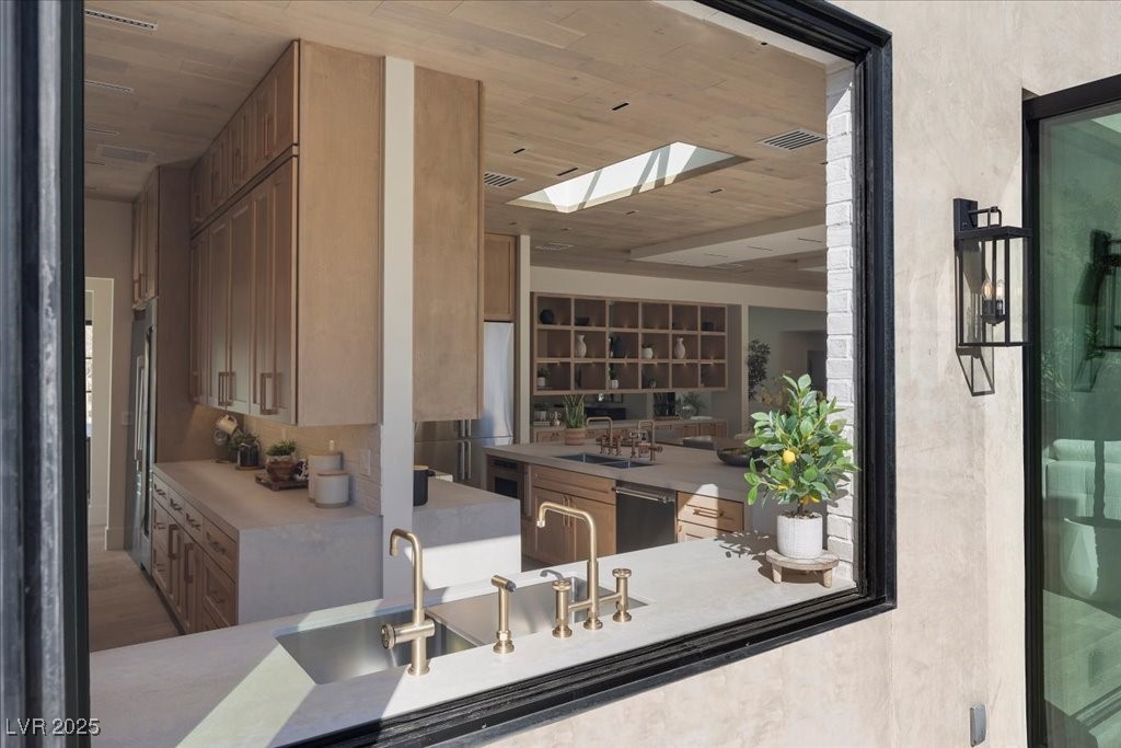 2401 Driftwood Drive