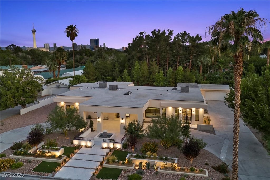 2401 Driftwood Drive