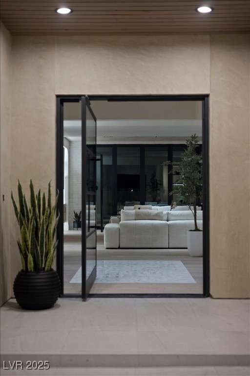 2401 Driftwood Drive