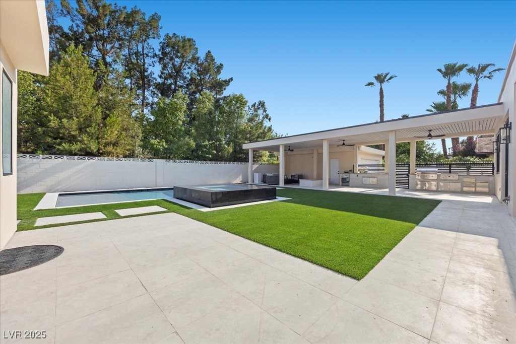 2401 Driftwood Drive