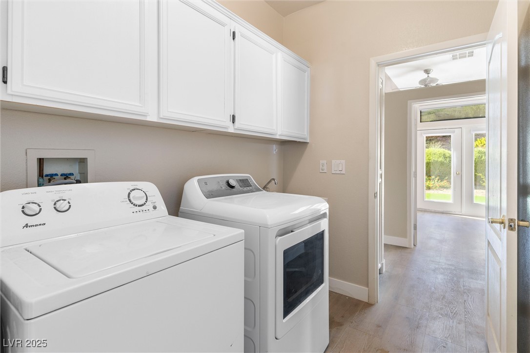 1725 Pacific Breeze Drive