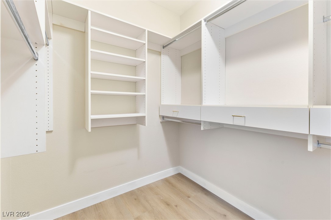 1725 Pacific Breeze Drive