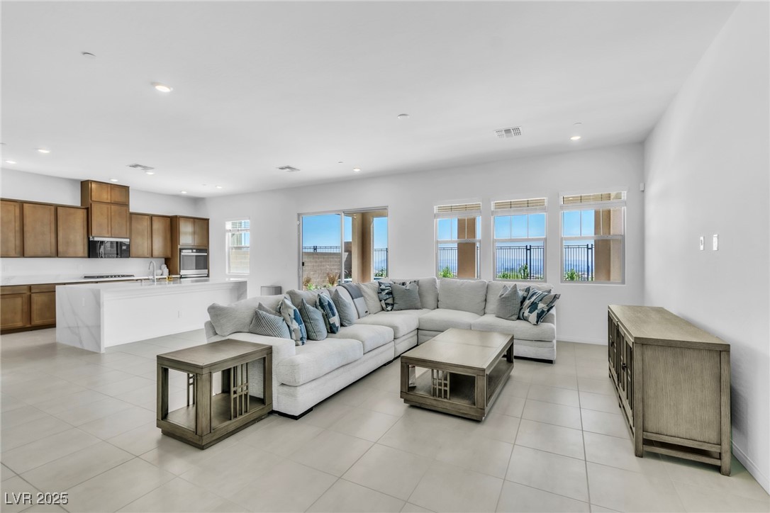 528 Parkwind Lane