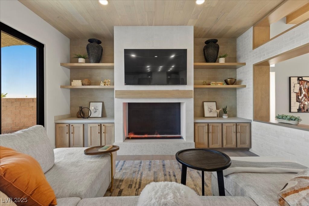 2508 Faiss Drive