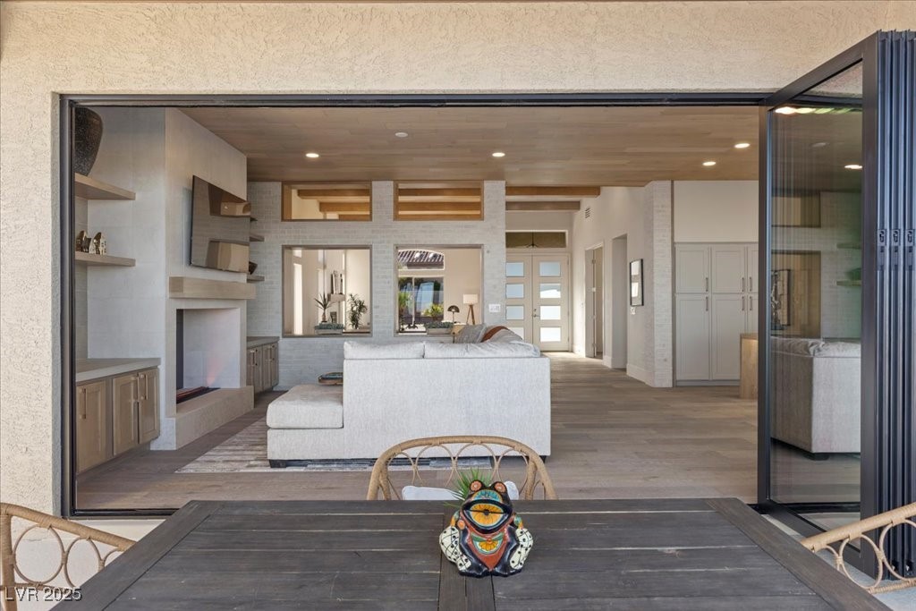 2508 Faiss Drive