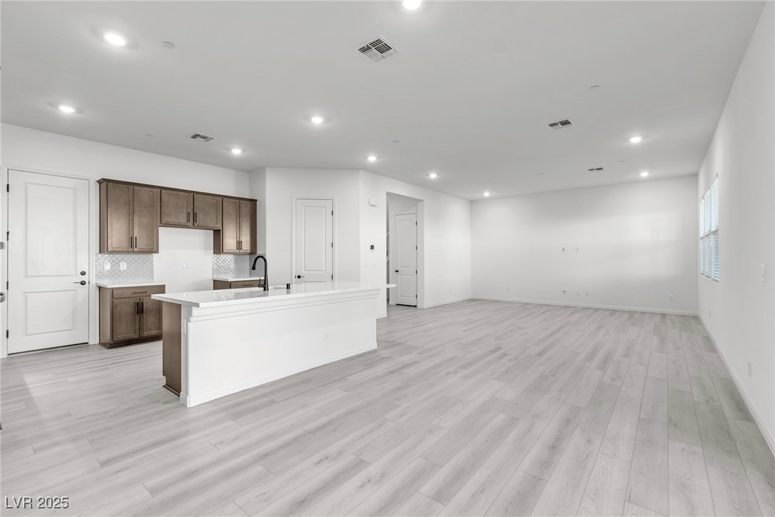 584 La Vista Acres Lane