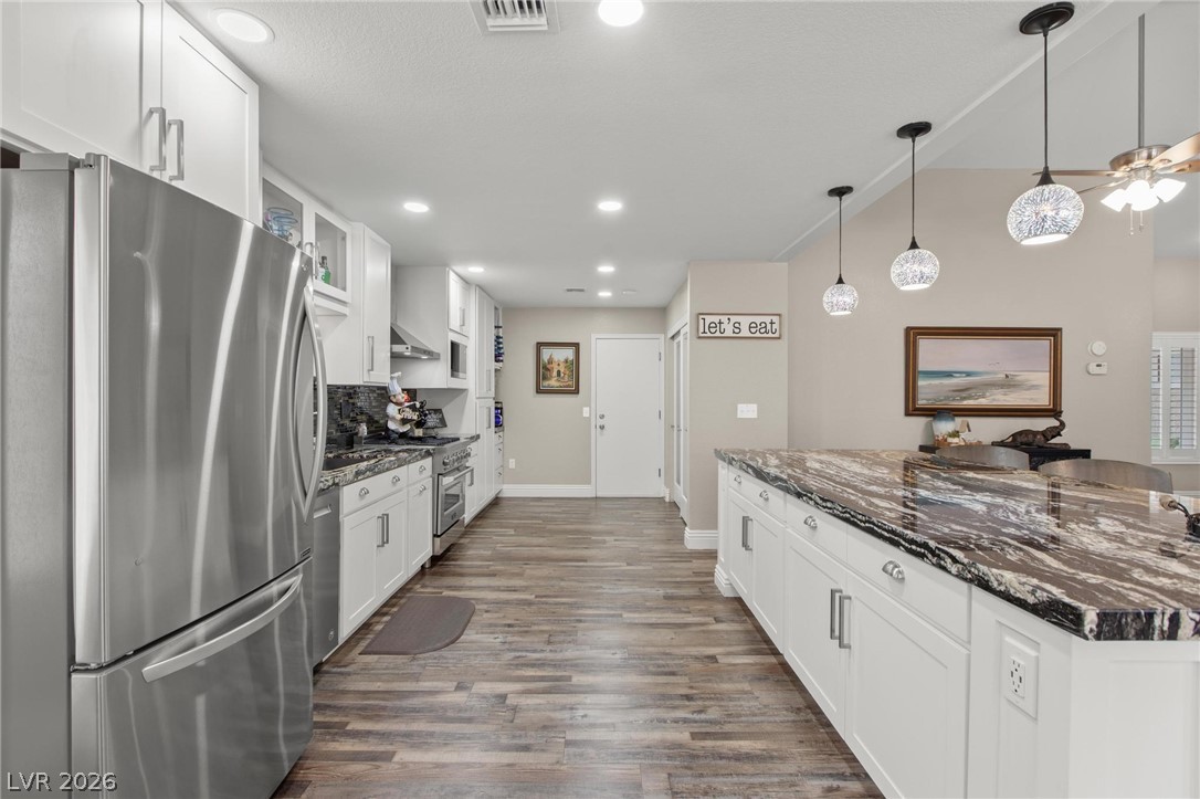 9009 Starmount Drive