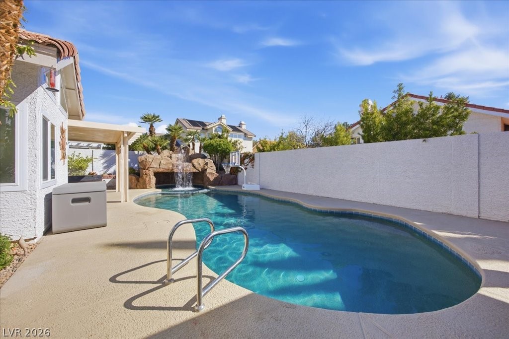 2924 Bridge Creek Street