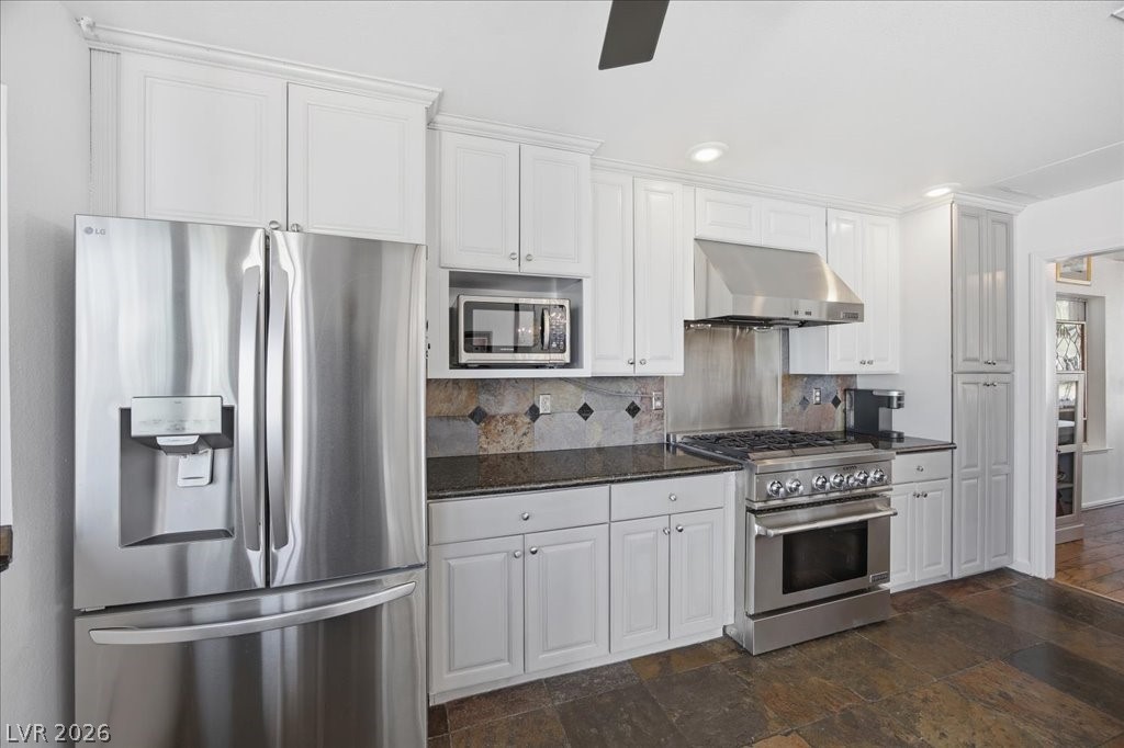 2924 Bridge Creek Street