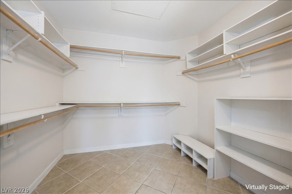 2924 Bridge Creek Street