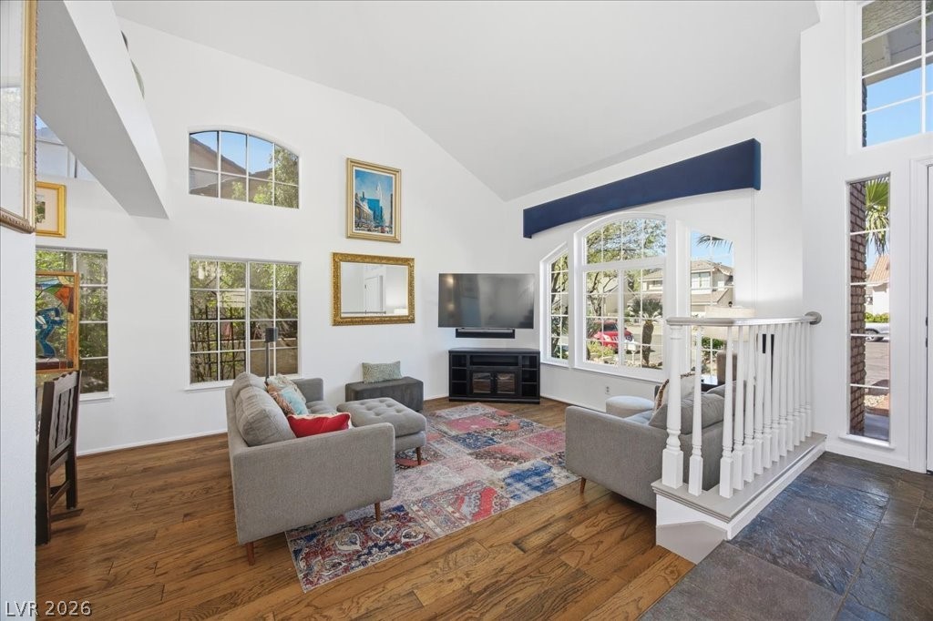 2924 Bridge Creek Street