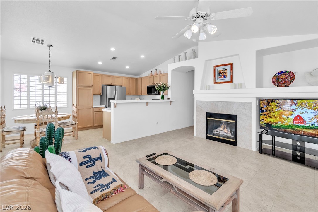 10248 Amber Hue Lane