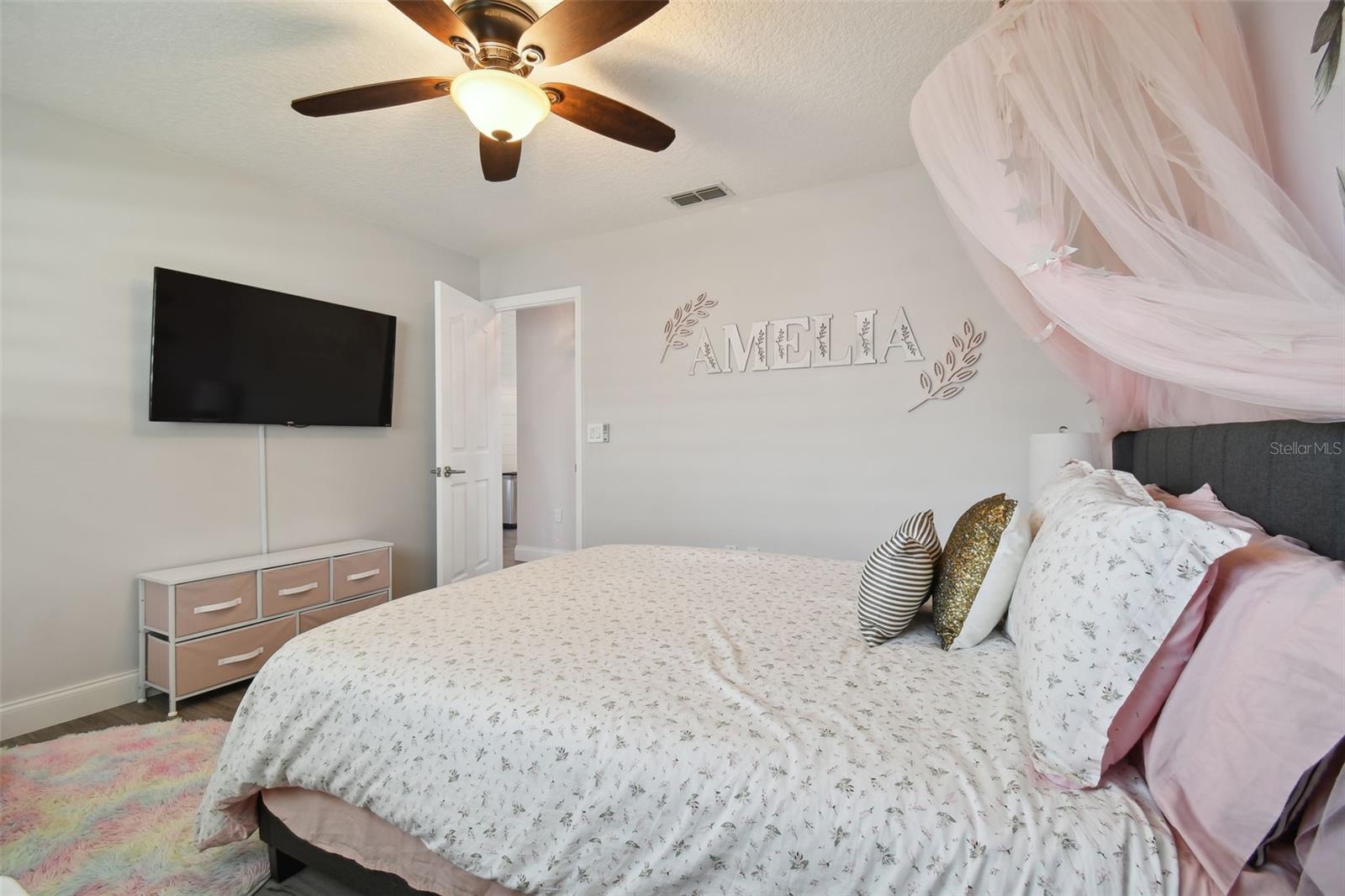 11209 RAINBOW WOODS LOOP