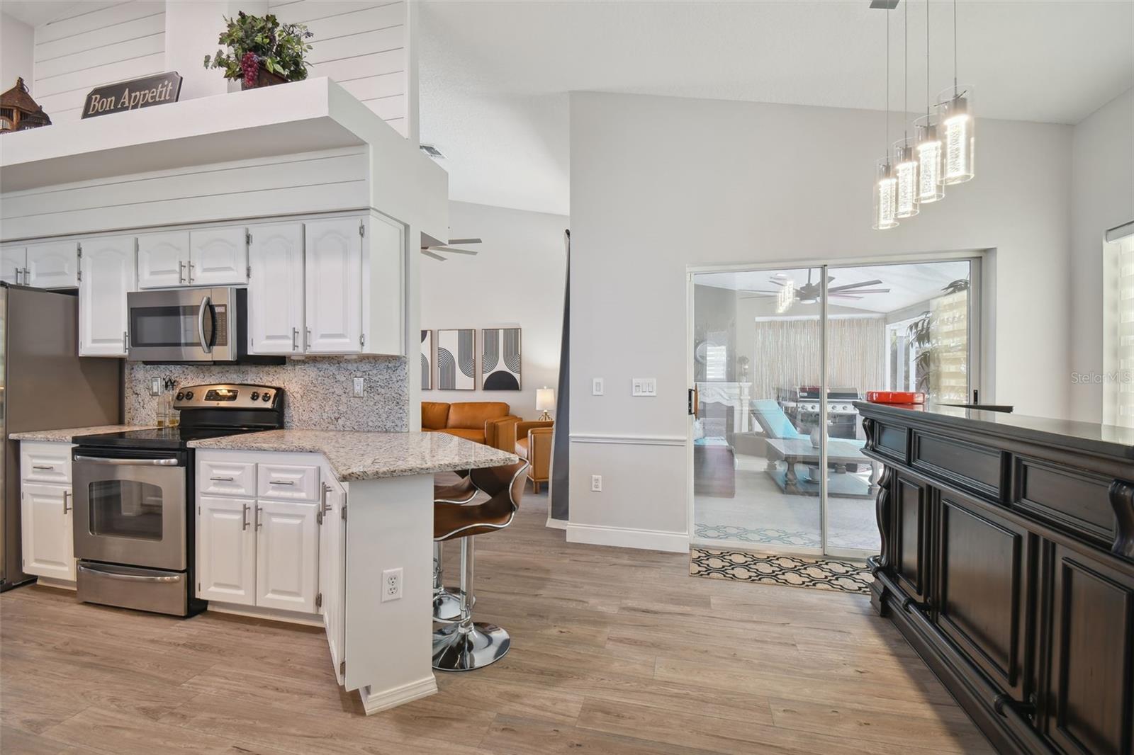 11209 RAINBOW WOODS LOOP
