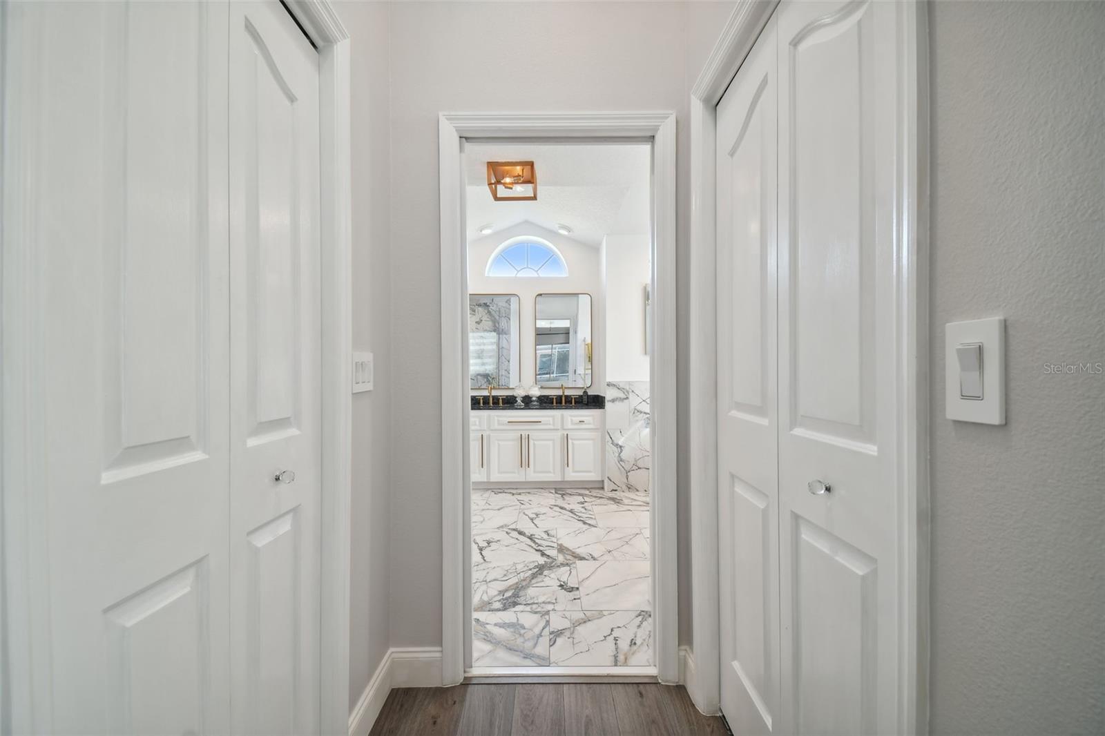 11209 RAINBOW WOODS LOOP