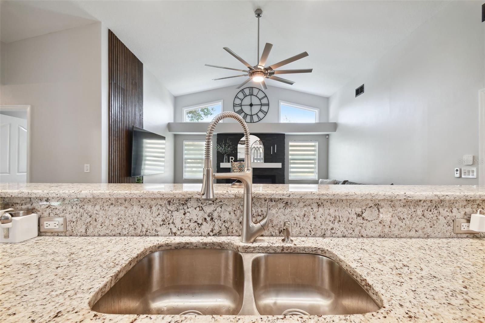 11209 RAINBOW WOODS LOOP