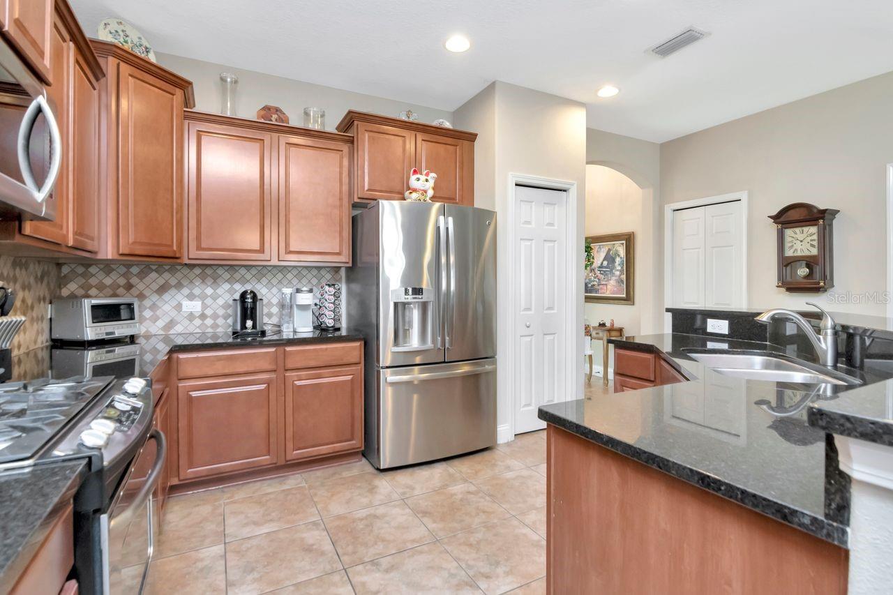 3302 GRANITE RIDGE LOOP