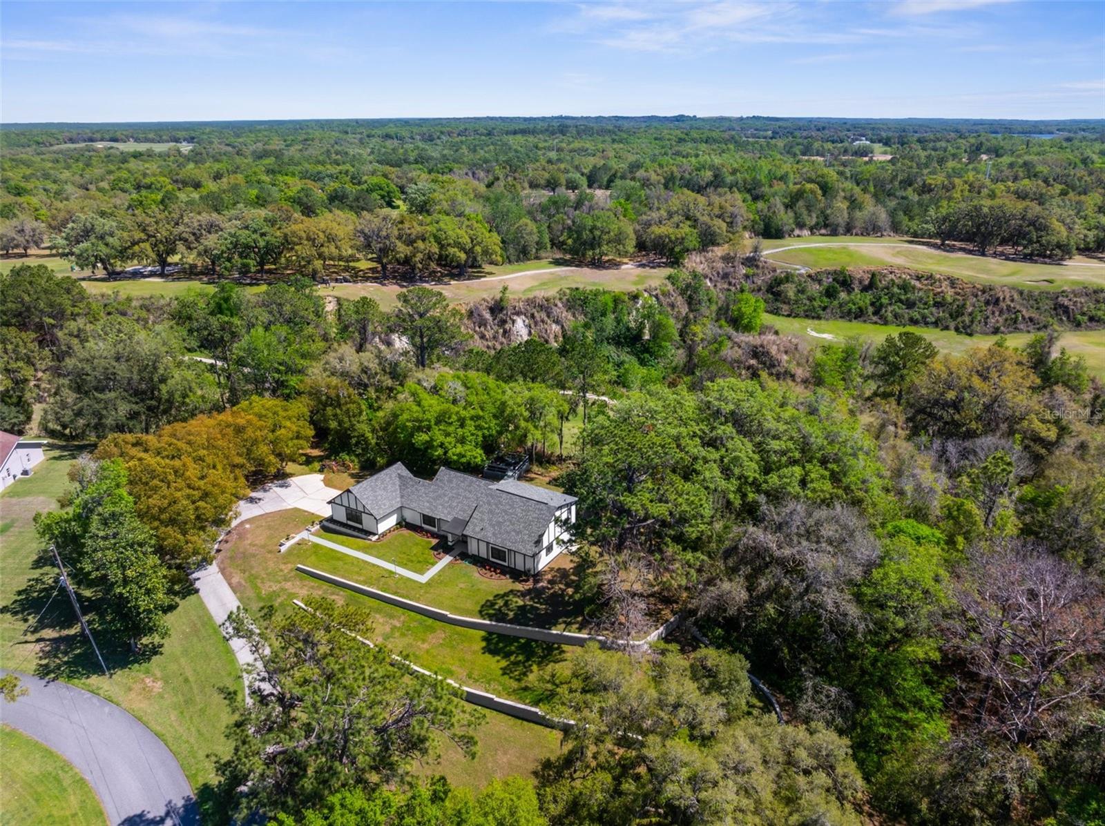23298 CHRISTIAN CIR