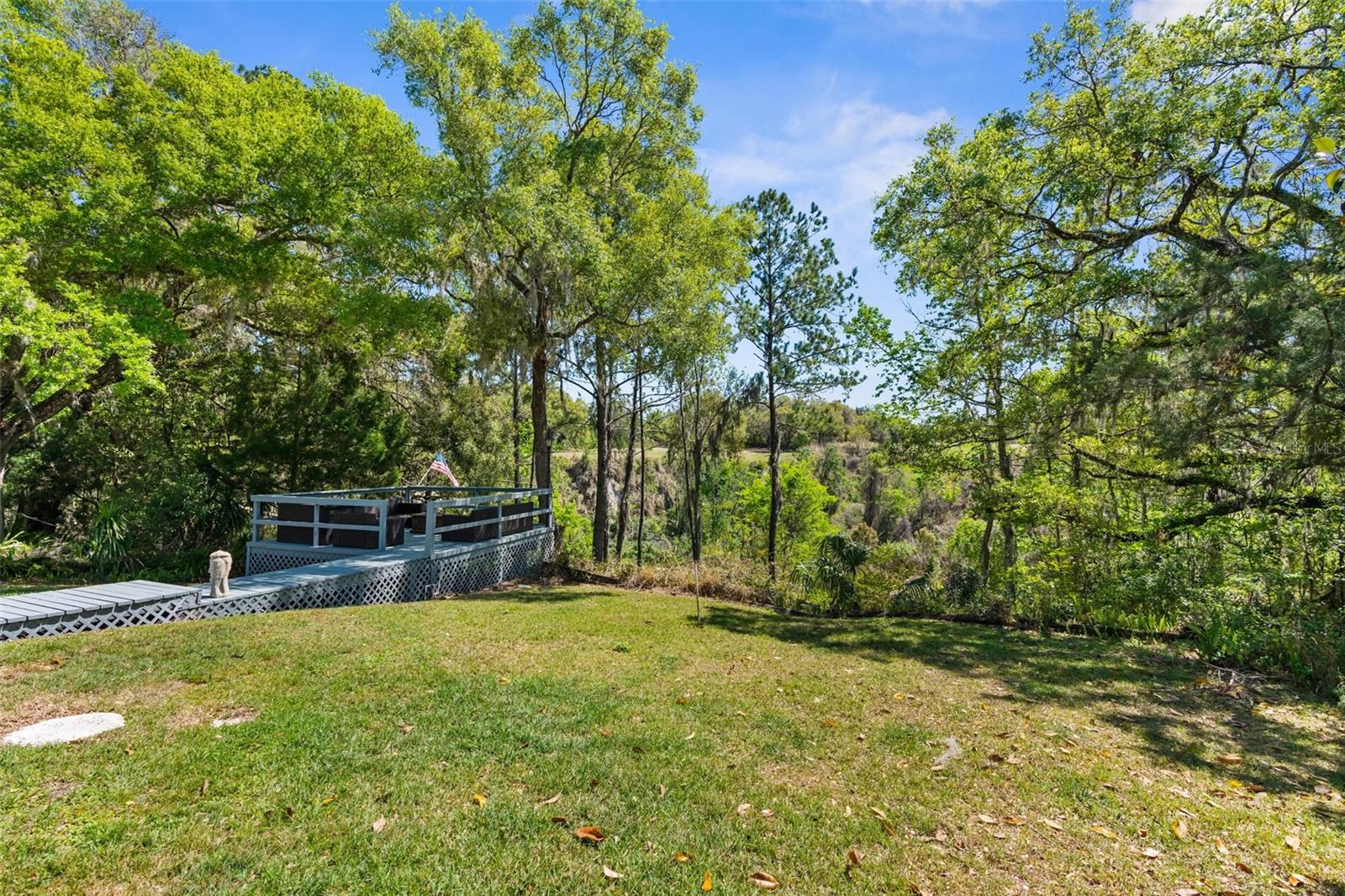 23298 CHRISTIAN CIR
