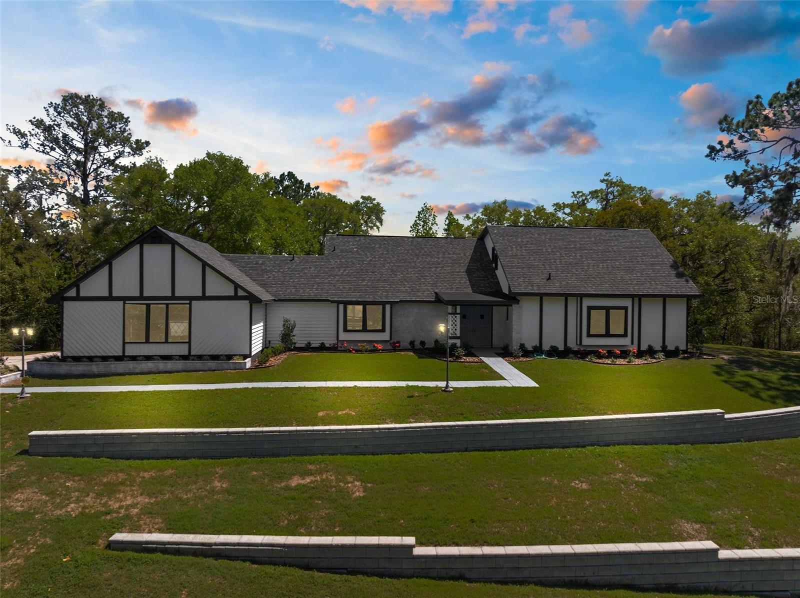 23298 CHRISTIAN CIR