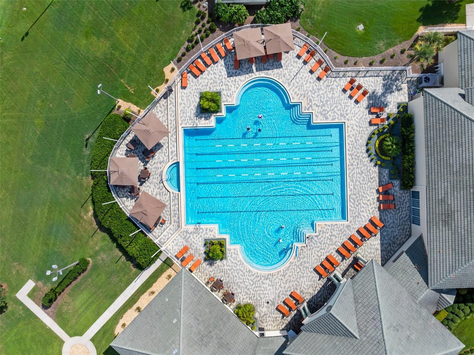 2910 N ANNAPOLIS AVE