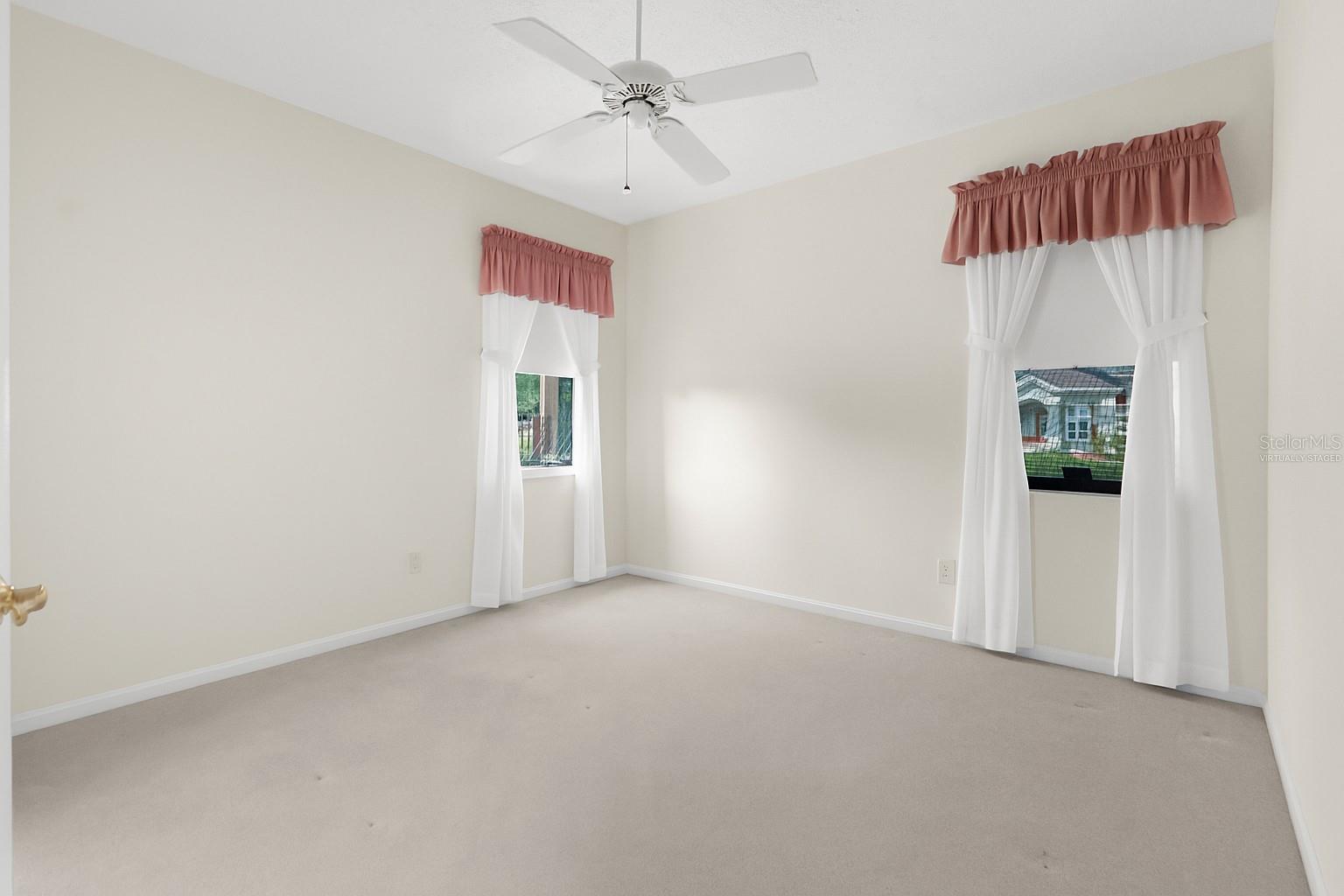 2910 N ANNAPOLIS AVE