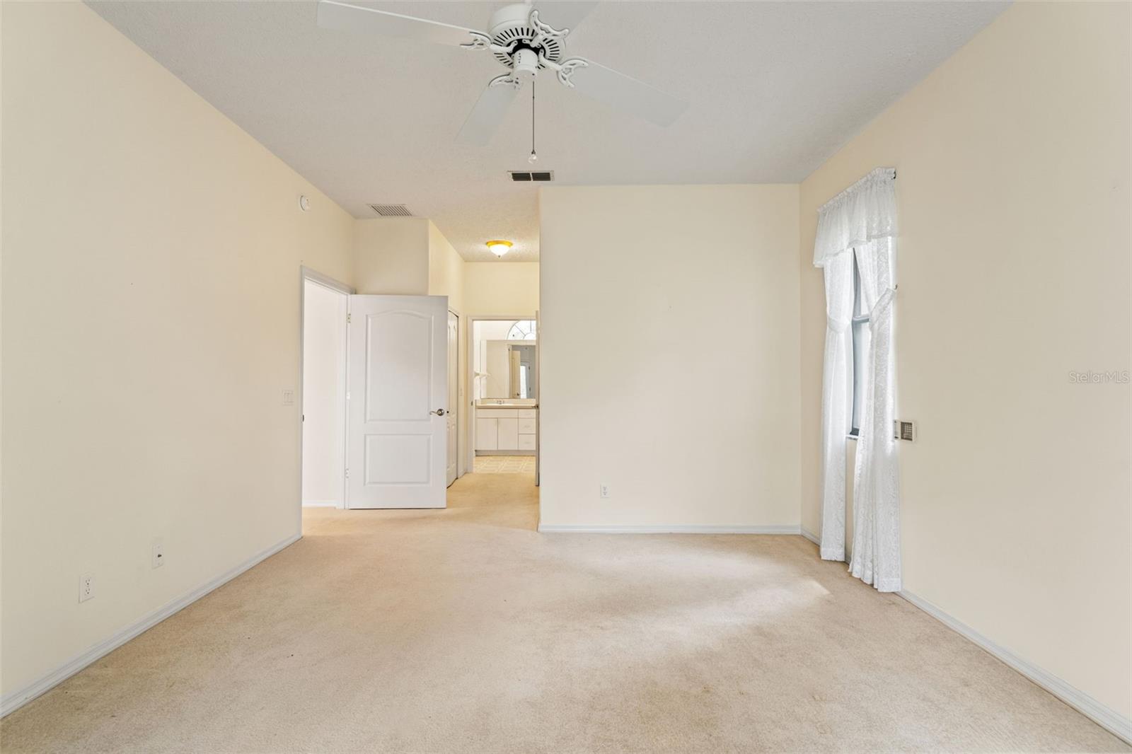 2910 N ANNAPOLIS AVE