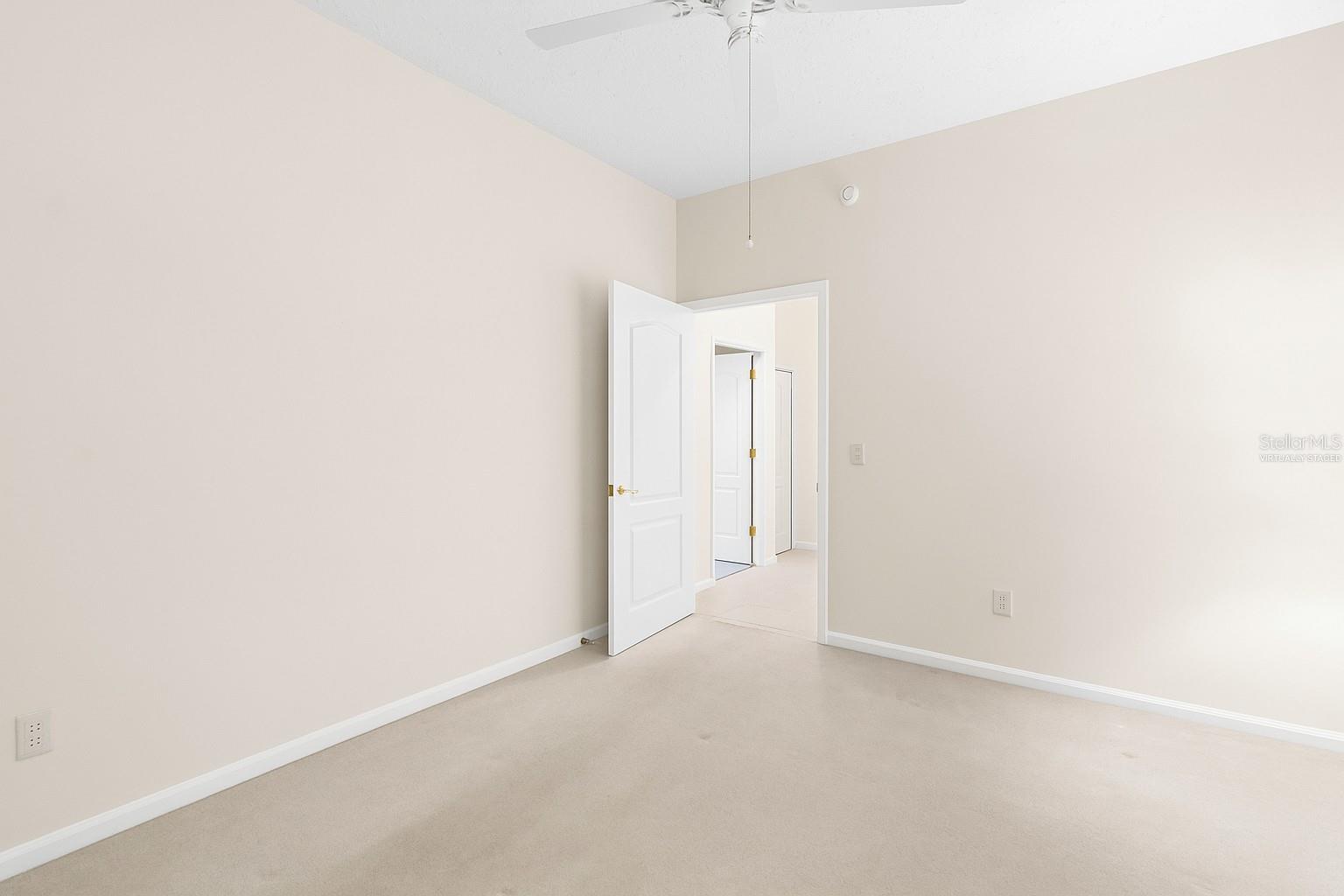 2910 N ANNAPOLIS AVE