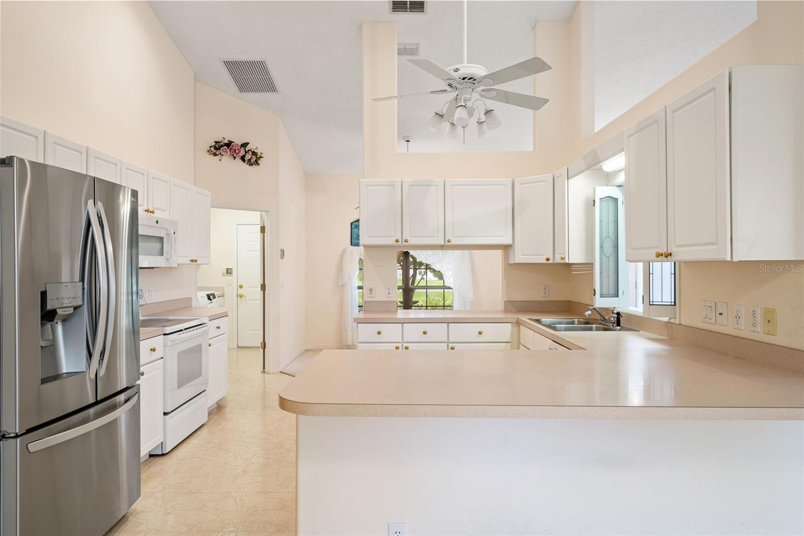 2910 N ANNAPOLIS AVE