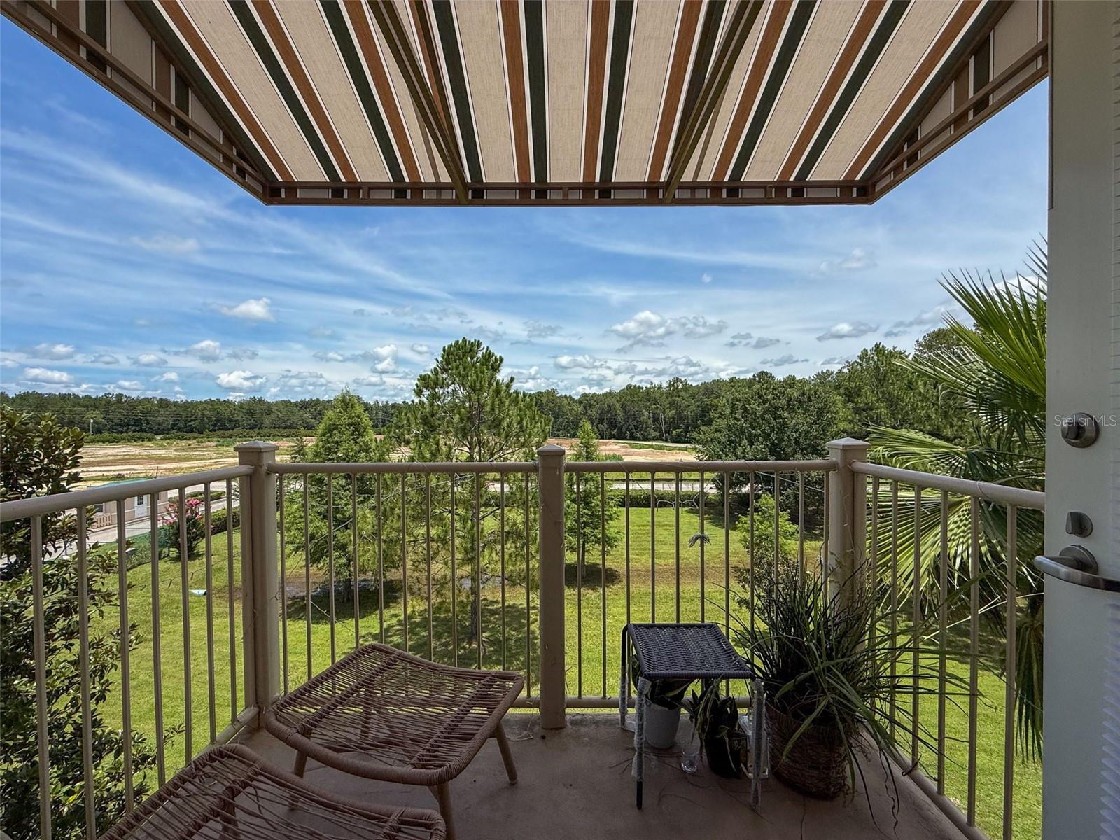 8176 SOUTHERN PINES DR #8176