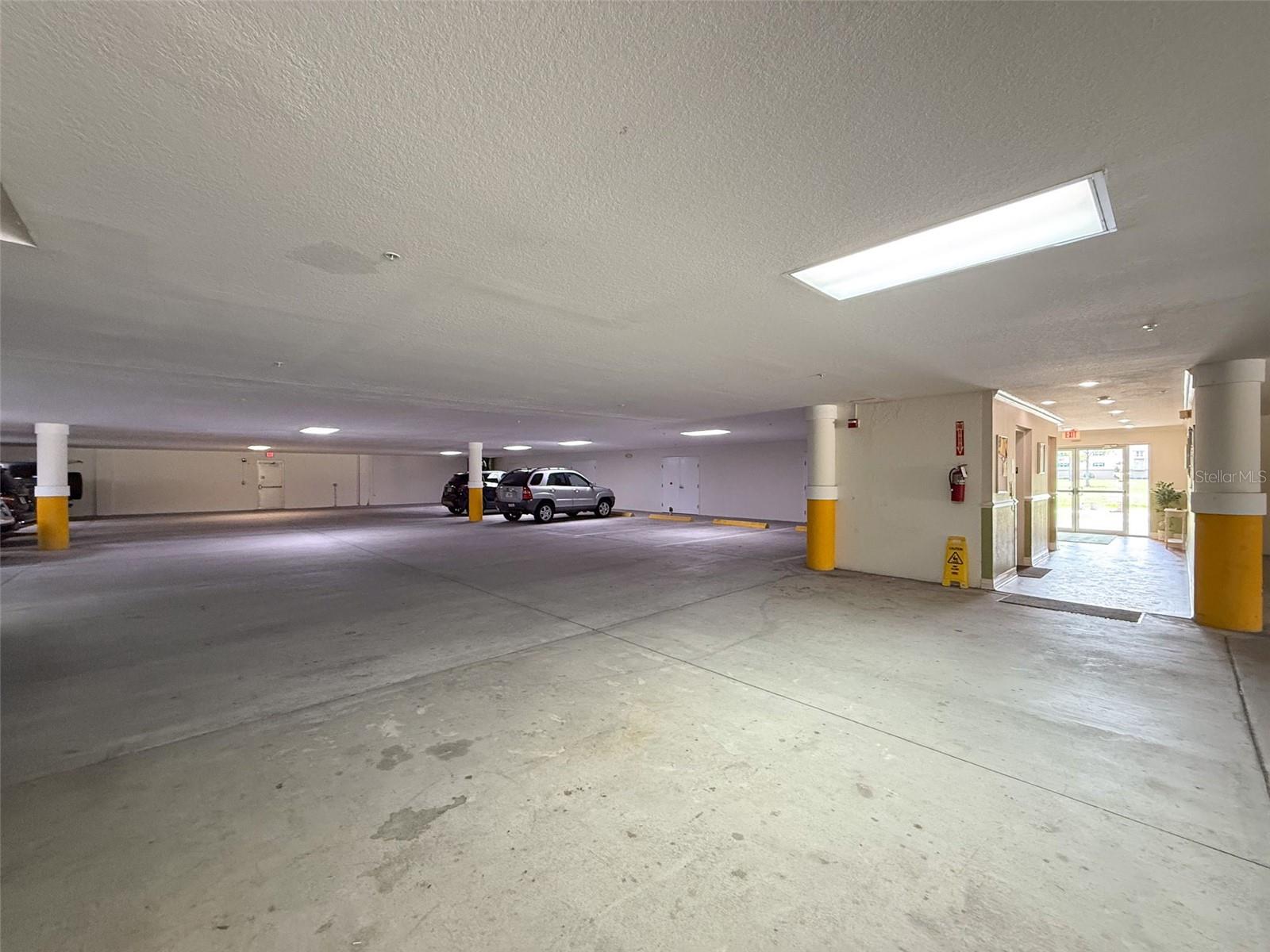 8176 SOUTHERN PINES DR #8176